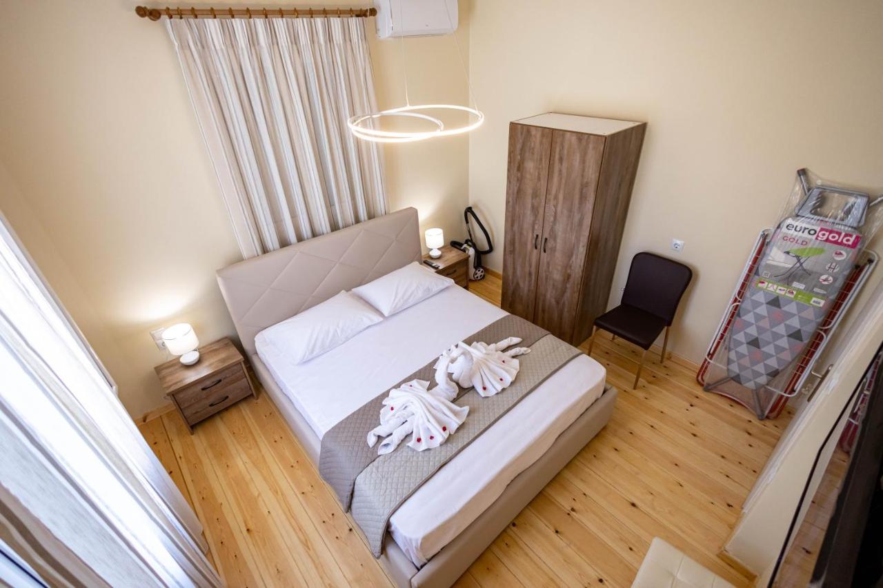 Villa Saitan Bazaar Preveza Exteriör bild
